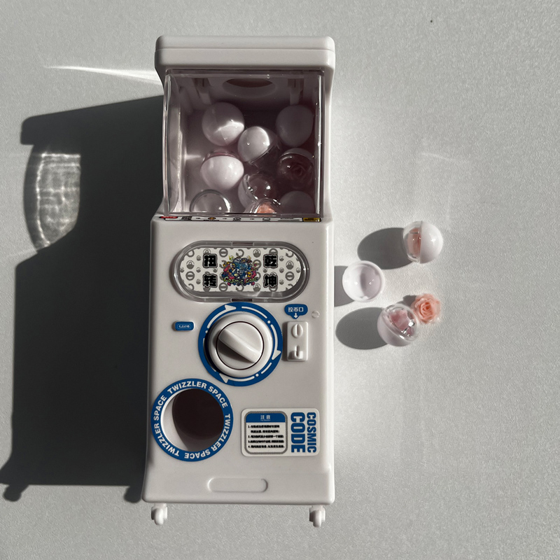 Miniature Rotating Gacha Machine Miniature Rotating Gacha Machine