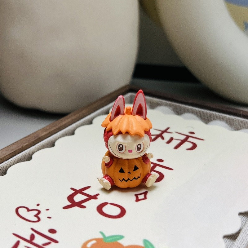 Miniature pumpkin labubu 10 pcs Miniature pumpkin labubu 10 pcs