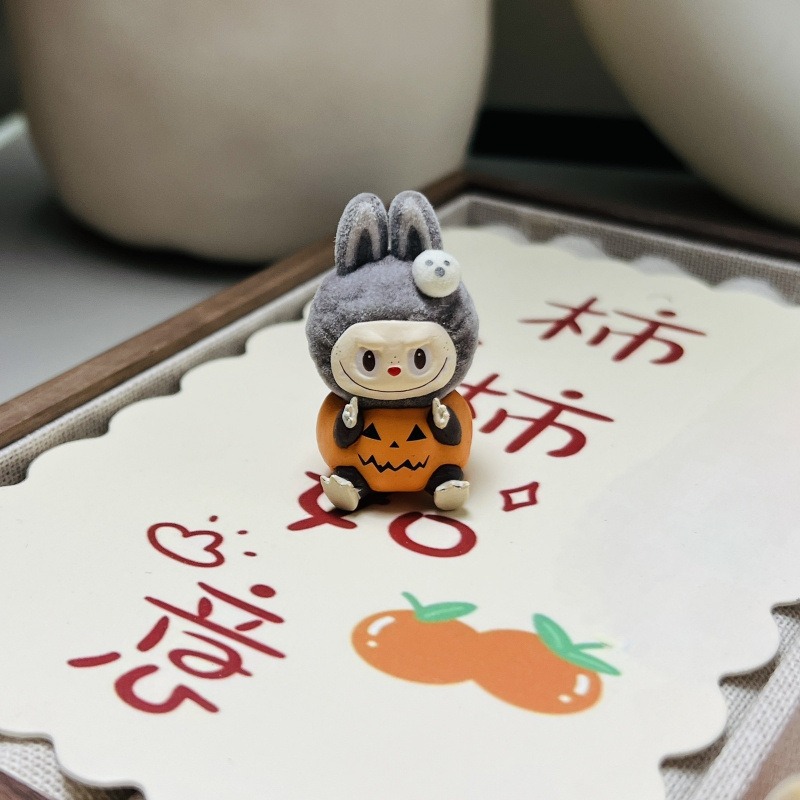 Miniature pumpkin labubu 10 pcs Miniature pumpkin labubu 10 pcs