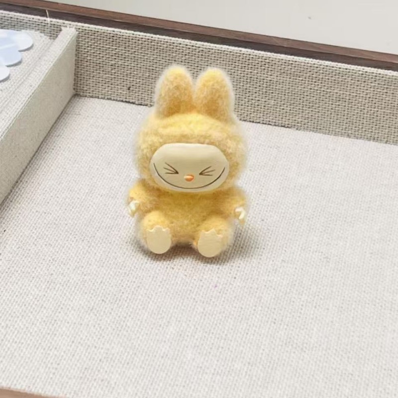 Miniature sit up labubu 10 pcs Miniature sit up labubu 10 pcs