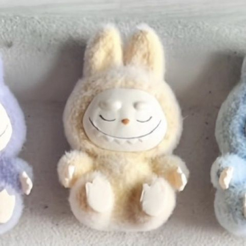 Miniature sit up labubu 10 pcs Miniature sit up labubu 10 pcs