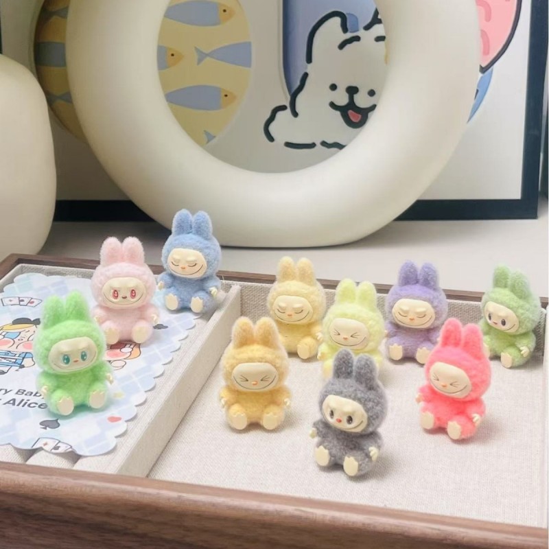 Miniature sit up labubu 10 pcs